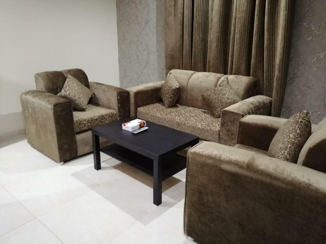 Rozana For Monthly And Yearly Rent Dschidda Exterior foto